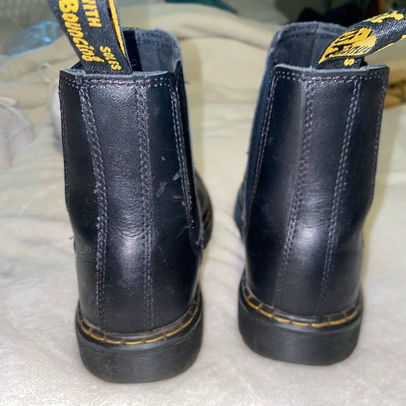 Dr. Martens Chelsea boots size 7. GUC - Picture 3 of 5